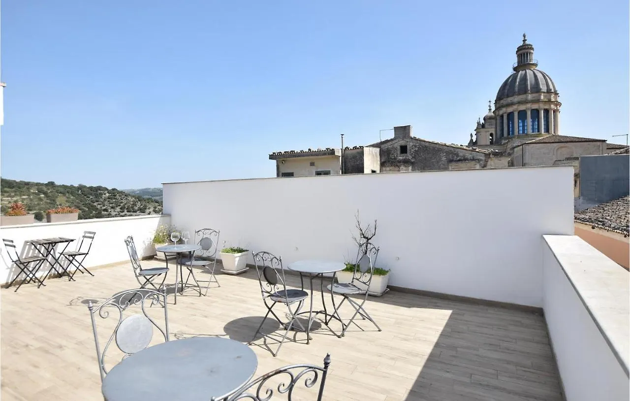 3 Bedroom Cozy Home In Ragusa