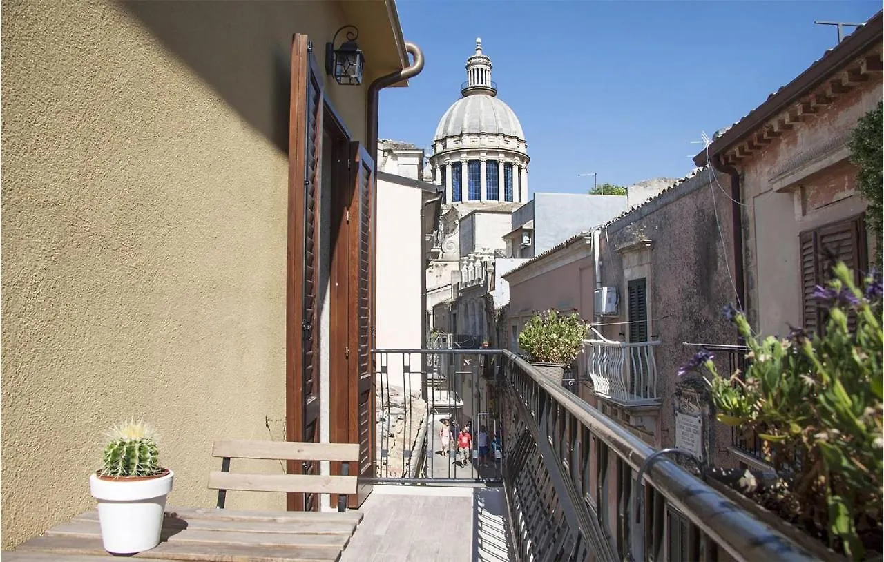 3 Bedroom Cozy Home In Ragusa Italien